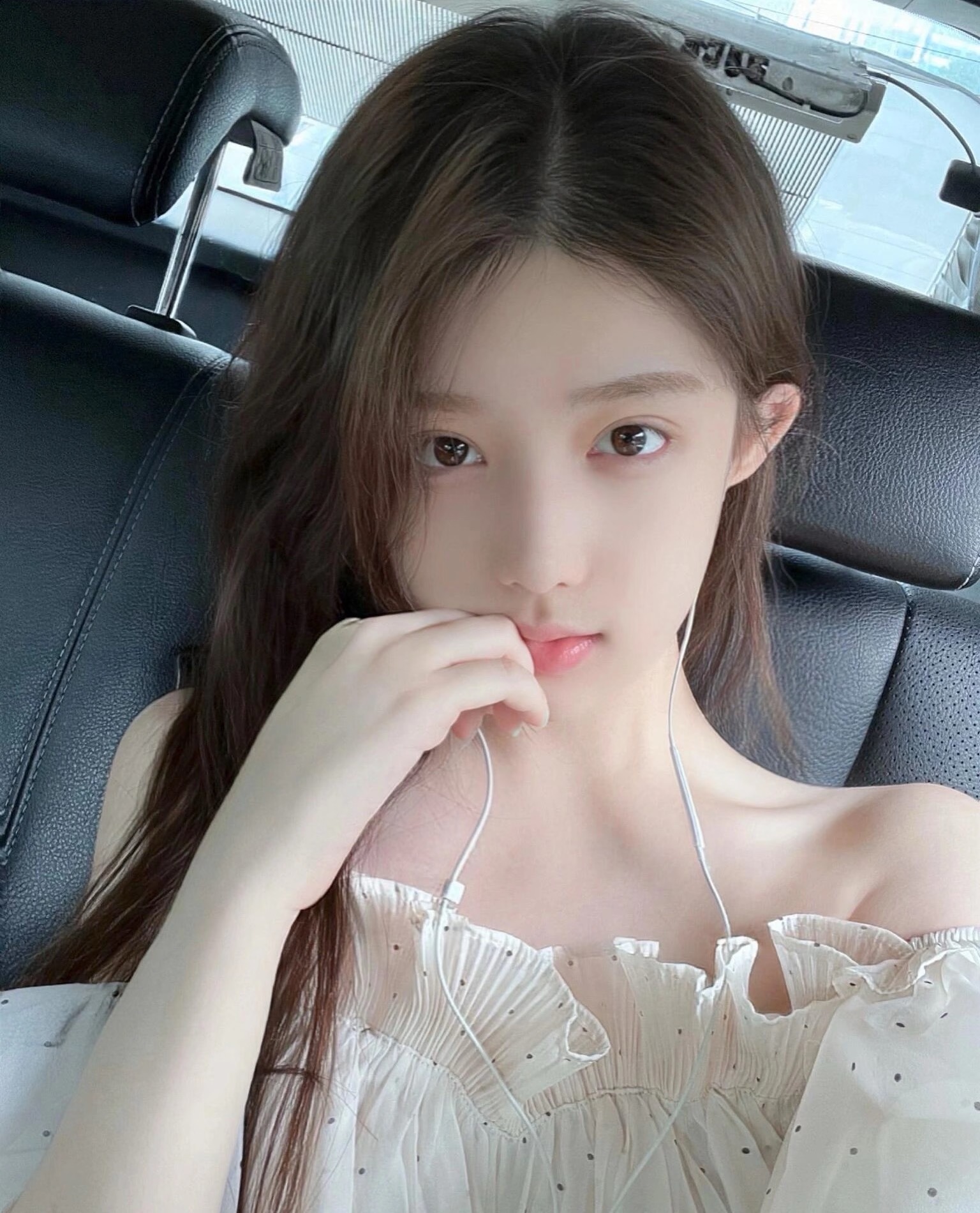 Lolita女孩最新无修图集完整版